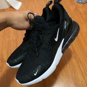 Nike airmax 270 worm